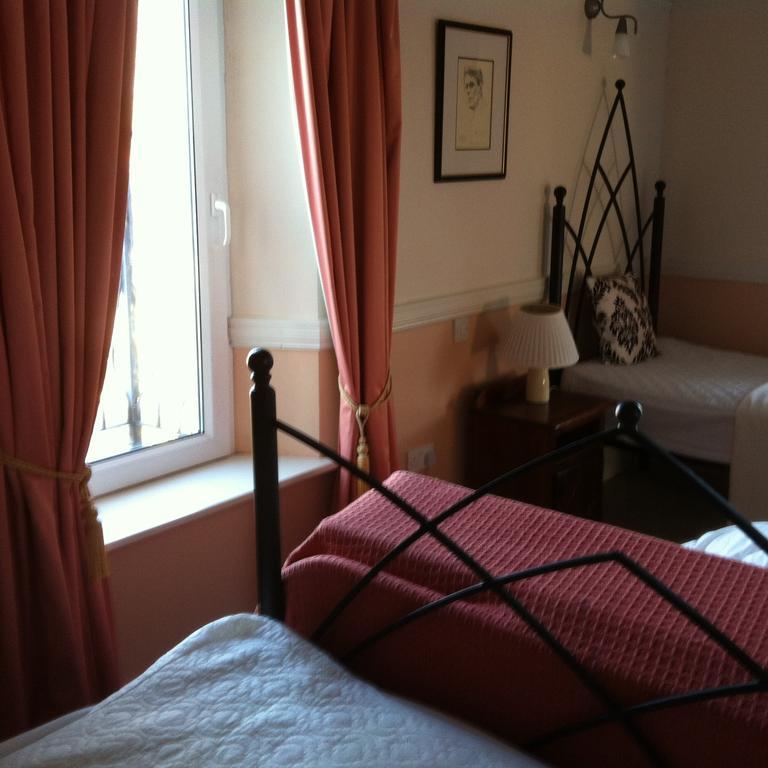 Caheroyn House Athenry Chambre photo